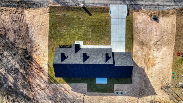 125 Sedona Creek Court, Poolville, TX 76487