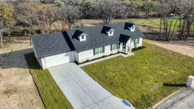 125 Sedona Creek Court, Poolville, TX 76487