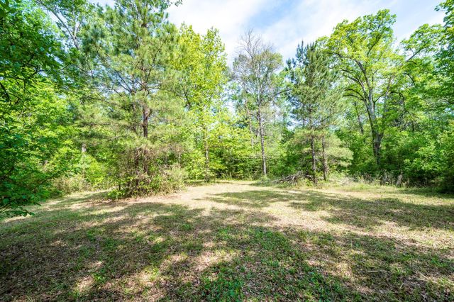 708 County Road 2307, Cleveland, TX 77327