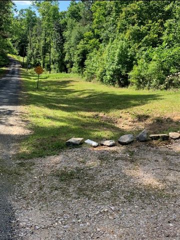708 County Road 2307, Cleveland, TX 77327