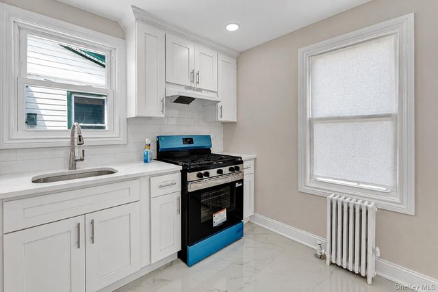 11425 210th Street, Cambria Heights, NY 11411