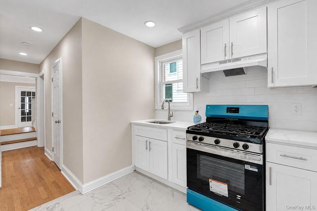 11425 210th Street, Cambria Heights, NY 11411