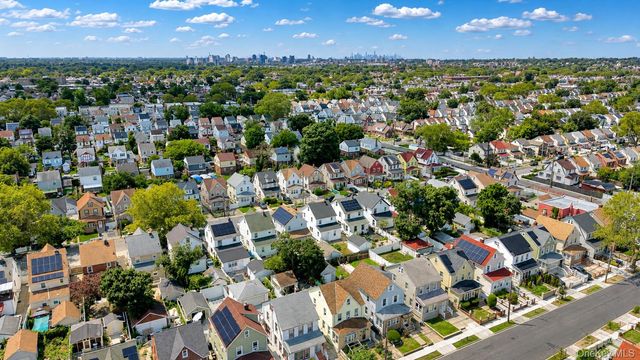 11425 210th Street, Cambria Heights, NY 11411