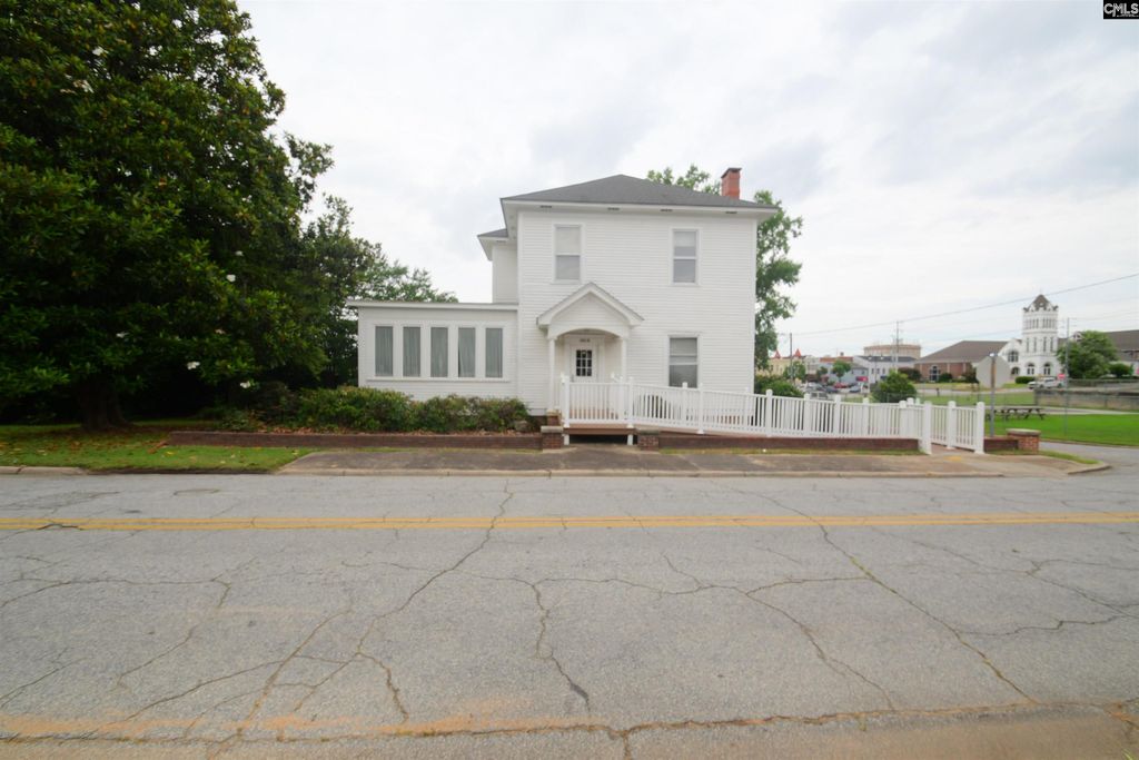 1015 Boundary Street, Newberry, SC 29108