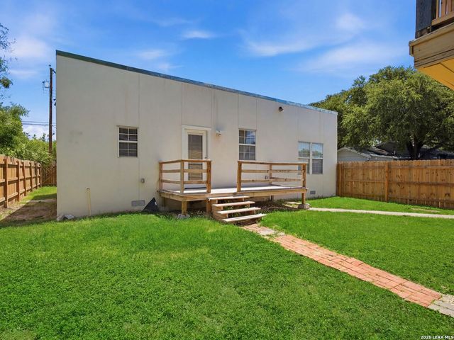 1601 Fulton Avenue, San Antonio, TX 78201