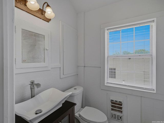 1601 Fulton Avenue, San Antonio, TX 78201