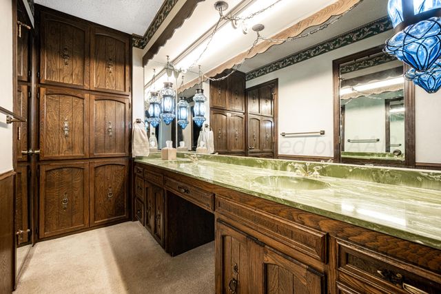 130 BAILEY Avenue, Dumas, TX 79029