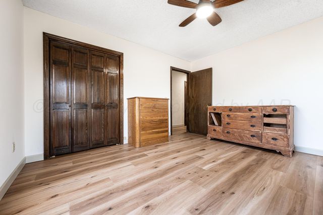 130 BAILEY Avenue, Dumas, TX 79029