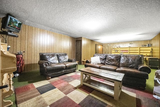 130 BAILEY Avenue, Dumas, TX 79029