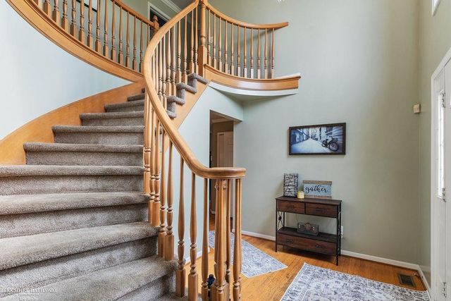 46568 Riverwoods Drive, Macomb Twp, MI 48044