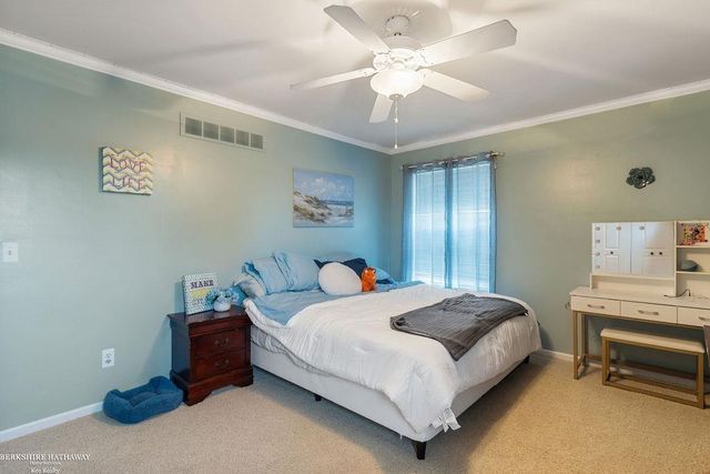 46568 Riverwoods Drive, Macomb Twp, MI 48044