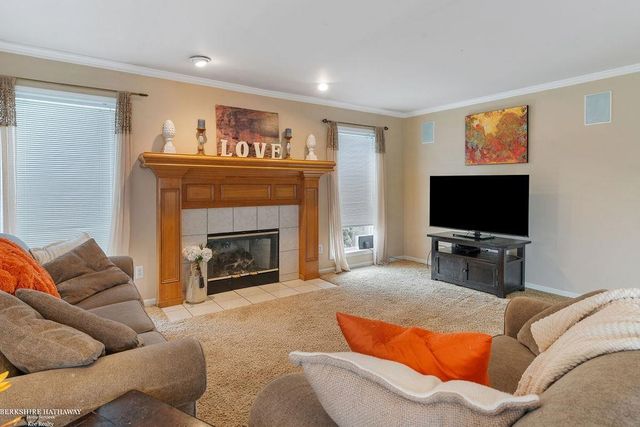 46568 Riverwoods Drive, Macomb Twp, MI 48044