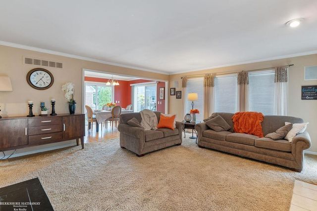 46568 Riverwoods Drive, Macomb Twp, MI 48044