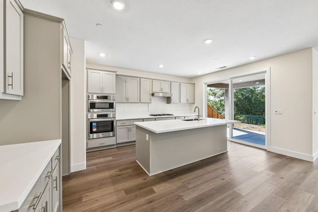 2340 Briar Meadow Cir, Auburn, CA 95603