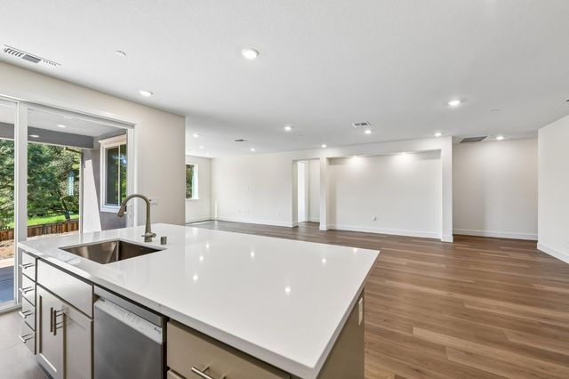 2340 Briar Meadow Cir, Auburn, CA 95603