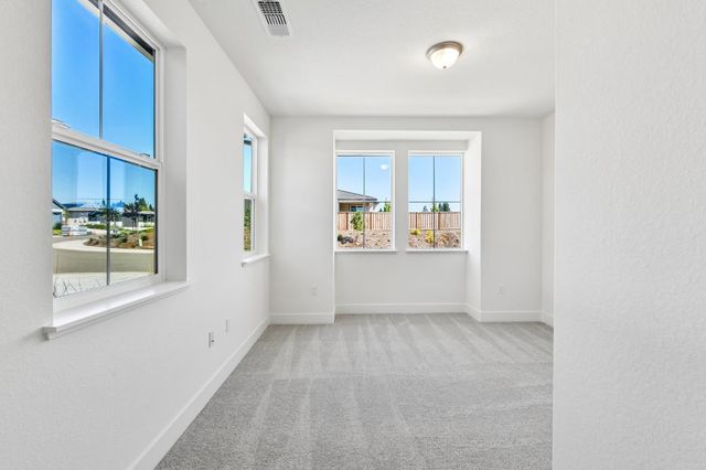 2340 Briar Meadow Cir, Auburn, CA 95603