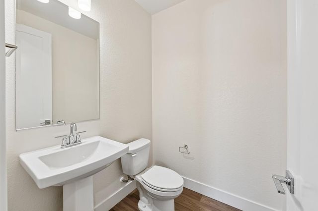 2340 Briar Meadow Cir, Auburn, CA 95603