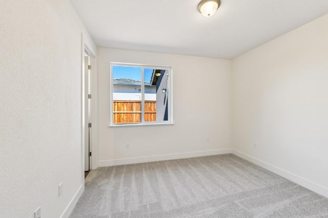 2340 Briar Meadow Cir, Auburn, CA 95603