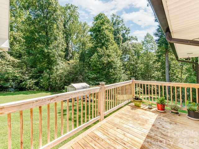 7124 Ridge Lane Road, Charlotte, NC 28262