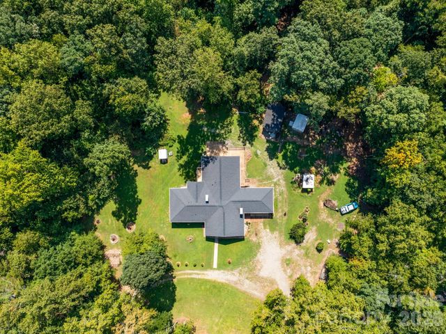 7124 Ridge Lane Road, Charlotte, NC 28262