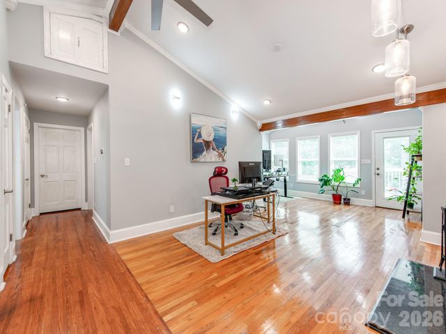 7124 Ridge Lane Road, Charlotte, NC 28262