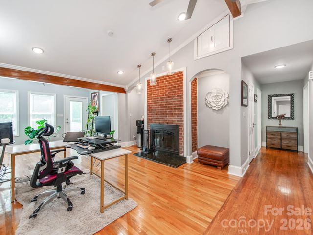 7124 Ridge Lane Road, Charlotte, NC 28262