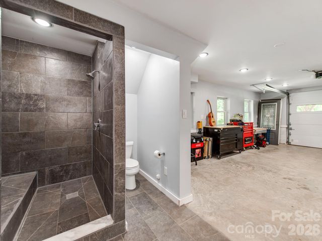 7124 Ridge Lane Road, Charlotte, NC 28262