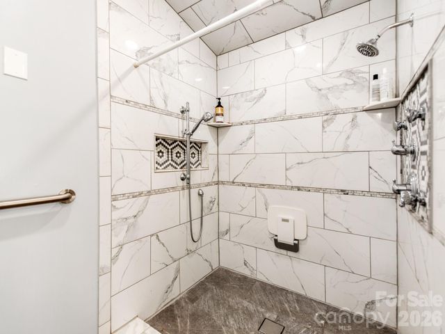 7124 Ridge Lane Road, Charlotte, NC 28262