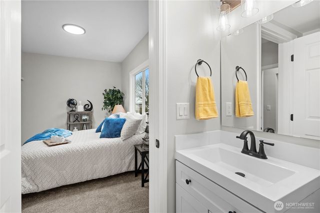 2224 E Harrison Street, Tacoma, WA 98404