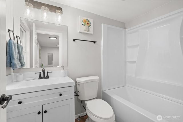 2224 E Harrison Street, Tacoma, WA 98404