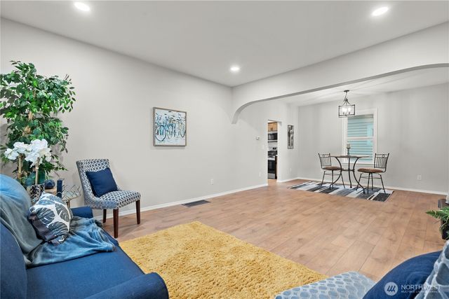 2224 E Harrison Street, Tacoma, WA 98404