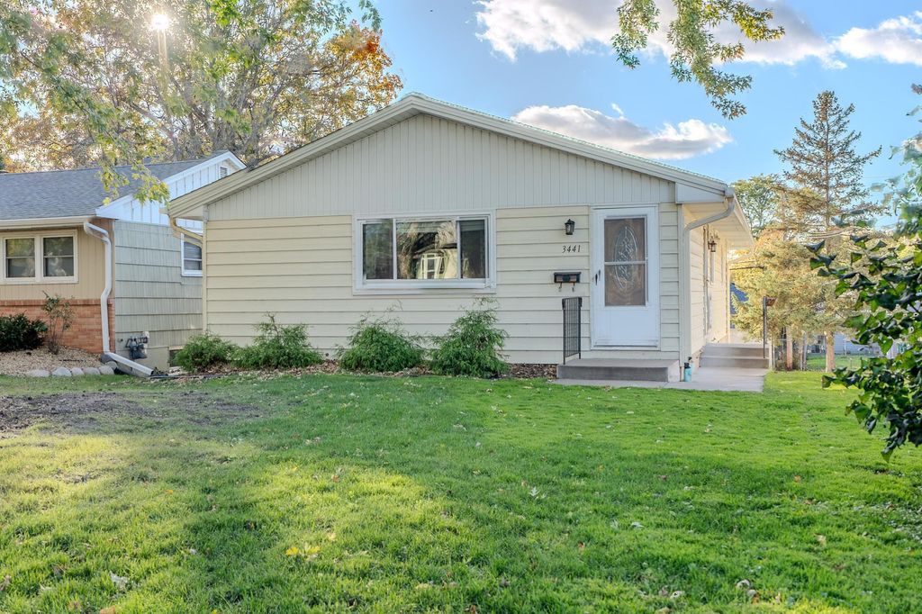 3441 Major Avenue N, Crystal, MN 55422