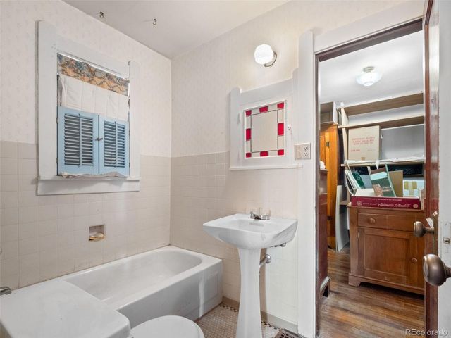 3261 Tennyson St, Denver, CO 80212