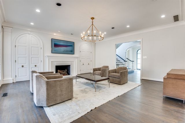4020 Mcfarlin Boulevard, University Park, TX 75205