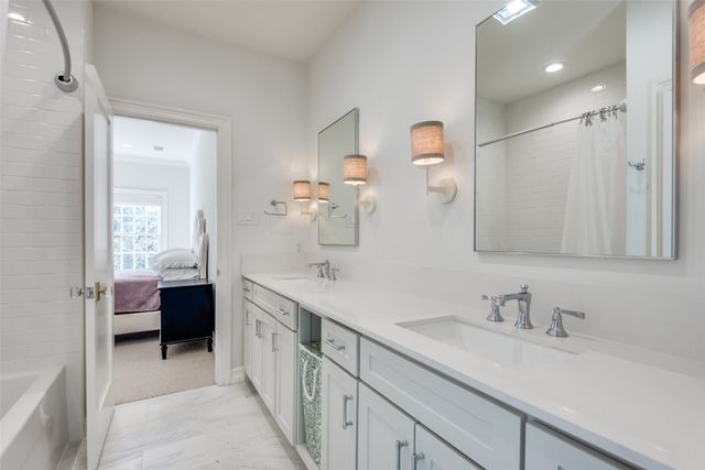 4020 Mcfarlin Boulevard, University Park, TX 75205