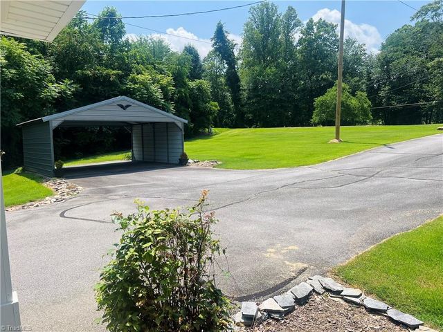 10033 NC HIGHWAY 89 W, Westfield, NC 27053
