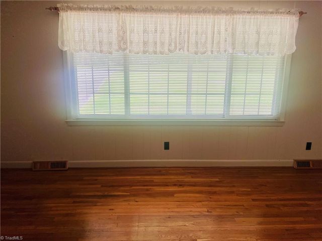 10033 NC HIGHWAY 89 W, Westfield, NC 27053