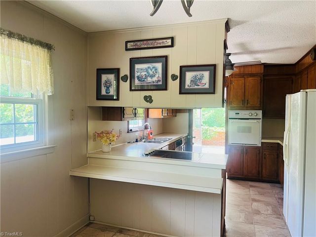 10033 NC HIGHWAY 89 W, Westfield, NC 27053