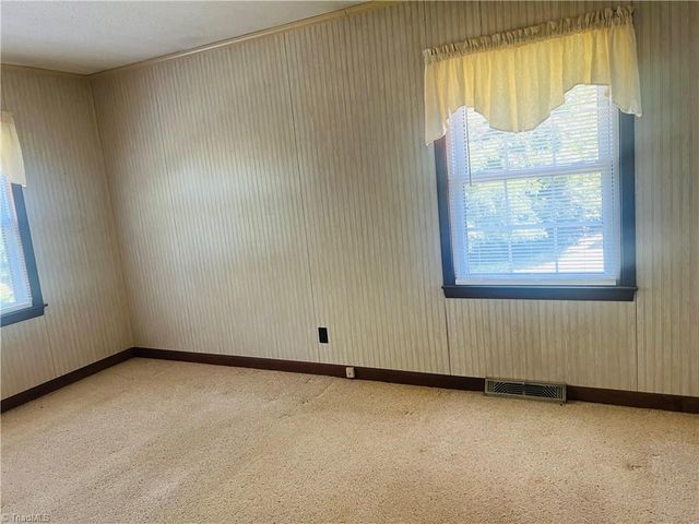 10033 NC HIGHWAY 89 W, Westfield, NC 27053