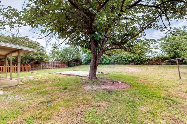 5032 Colorado Boulevard, North Richland Hills, TX 76180