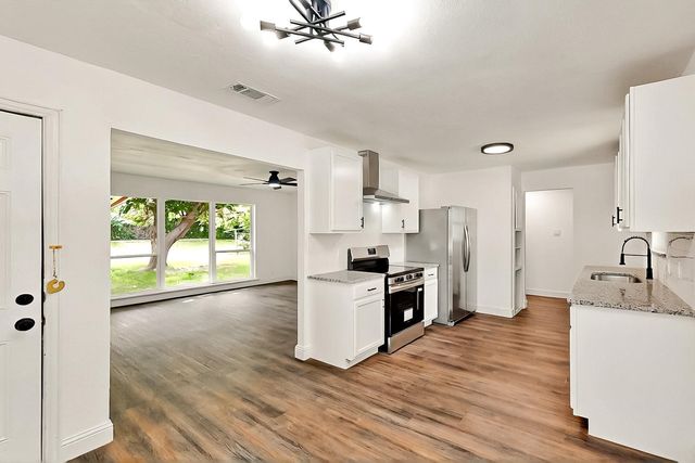 5032 Colorado Boulevard, North Richland Hills, TX 76180