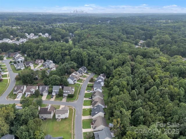 6713 Brachnell View Drive, Charlotte, NC 28269