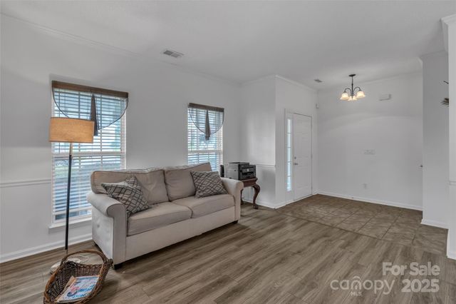 6713 Brachnell View Drive, Charlotte, NC 28269