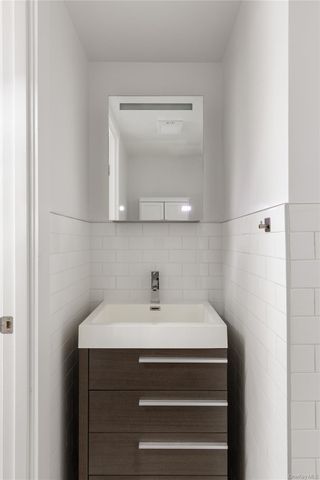 5-30 47th Avenue 1A, Long Island City, NY 11101