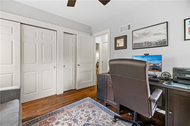 4815 Bell Street, Kansas City, MO 64112