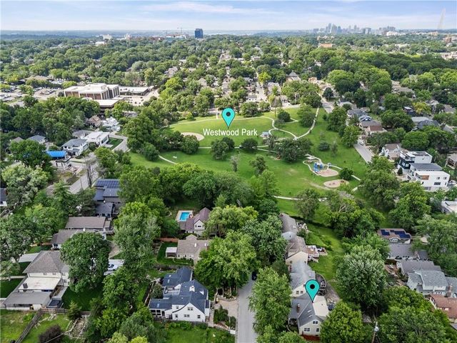 4815 Bell Street, Kansas City, MO 64112
