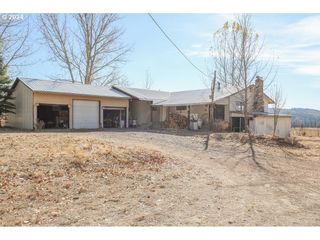 76545 PALMER JUNCTION Rd, Elgin, OR 97827