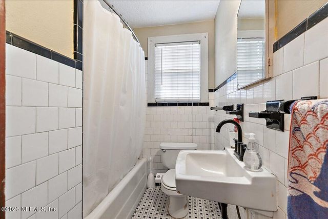 4510 ATTLEBORO Street, Jacksonville, FL 32205