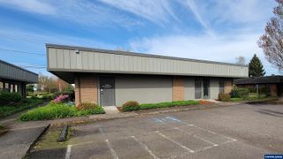 412 Lancaster Dr NE, Salem, OR 97301