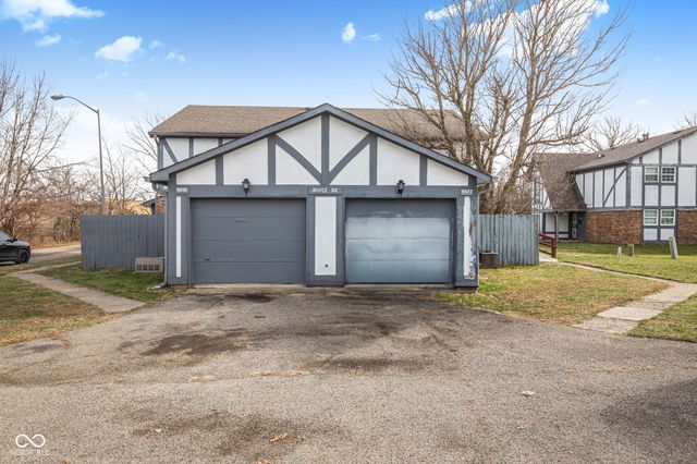 9887 Royce Drive, Indianapolis, IN 46235